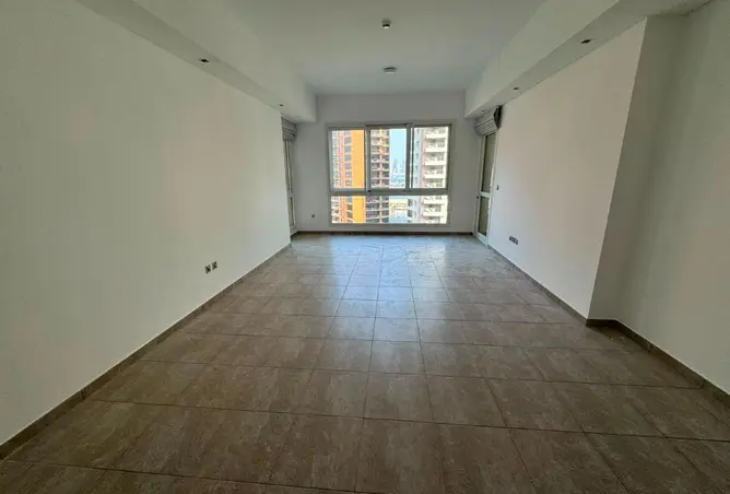163250101 - Property Image 2