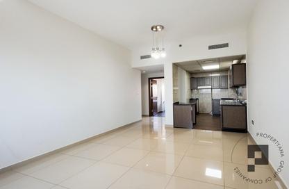 Apartment - 1 Bedroom - 2 Bathrooms for sale in Mansour Building - International City Phase 2 - Al Warsan 4 - Al Warsan - Dubai