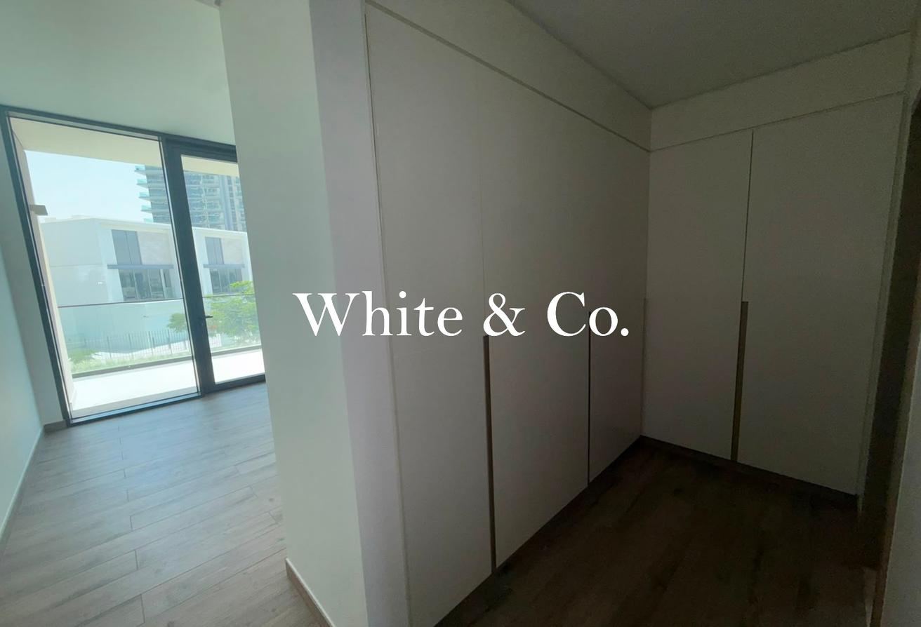 Spacious 4BR + Maid | District One | MBR photo 14