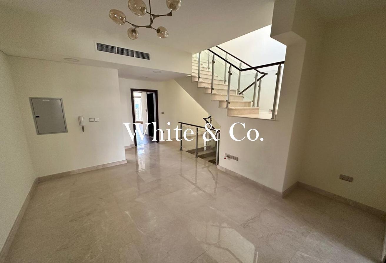 Spacious 4BR + Maid | District One | MBR photo 4