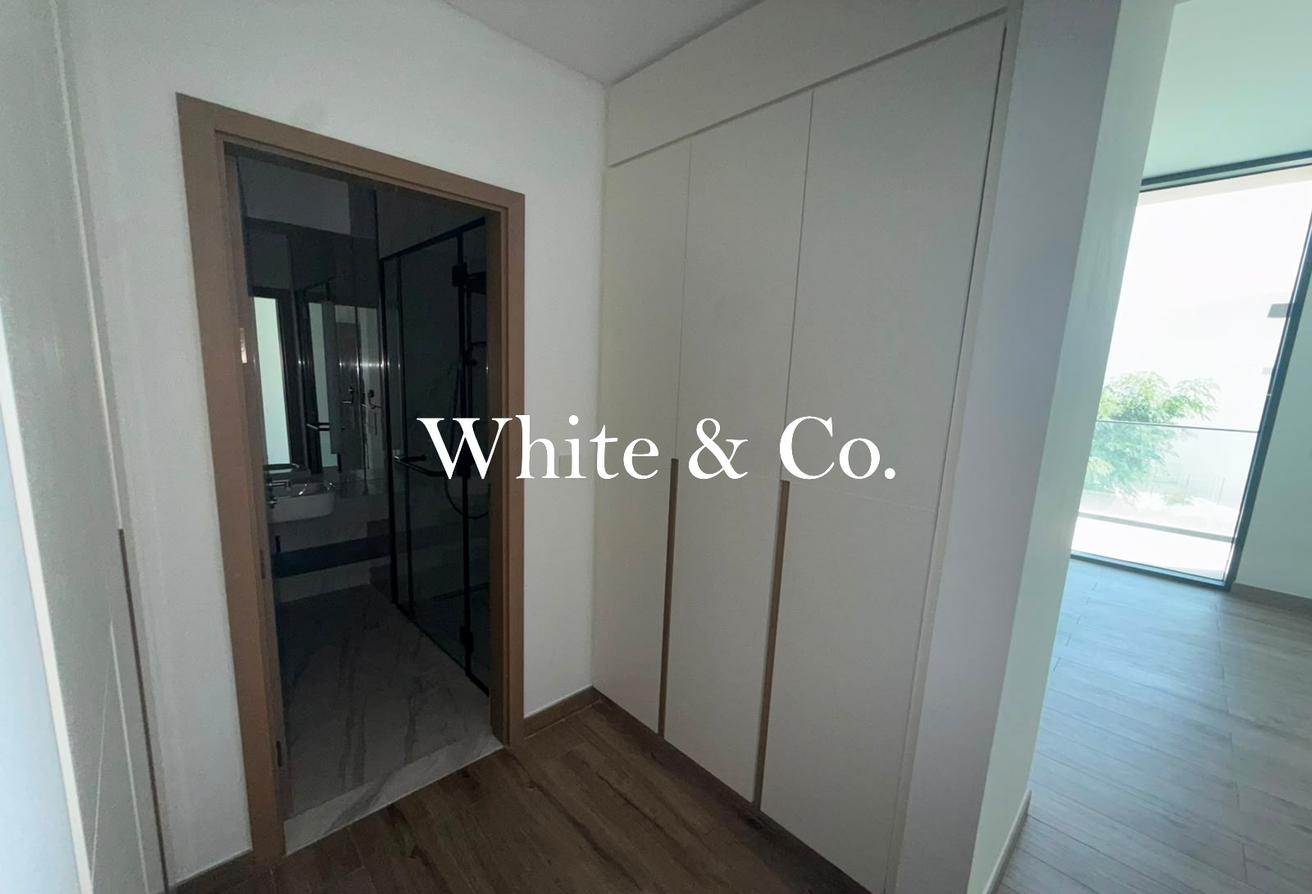 Spacious 4BR + Maid | District One | MBR photo 10