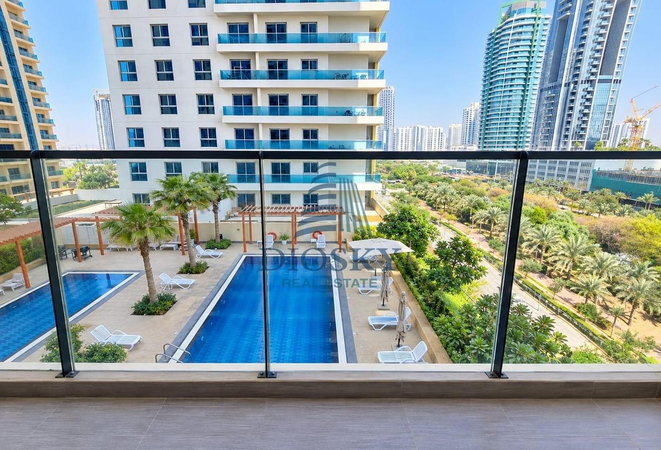 Semi Furnished | Prime Location | Vacant photo 8