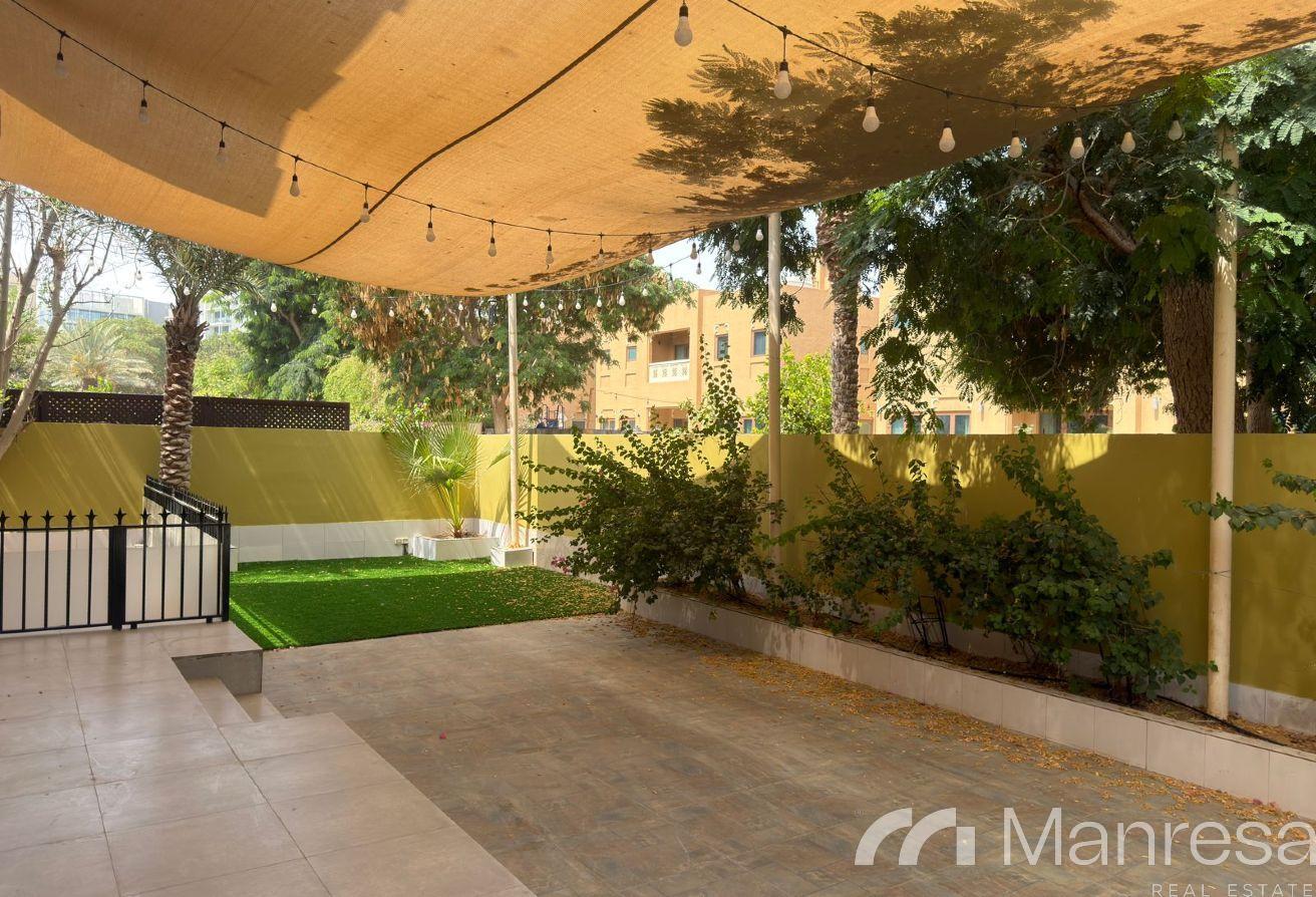 Stunning 5BR Villa I Landscaped Garden I Upgraded photo 25