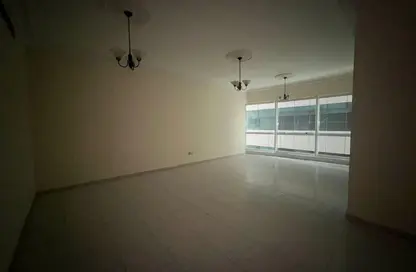 Apartment - 2 Bedrooms - 2 Bathrooms for rent in Al Majaz 2 - Al Majaz - Sharjah