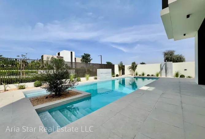 153294704 - Property Image 3