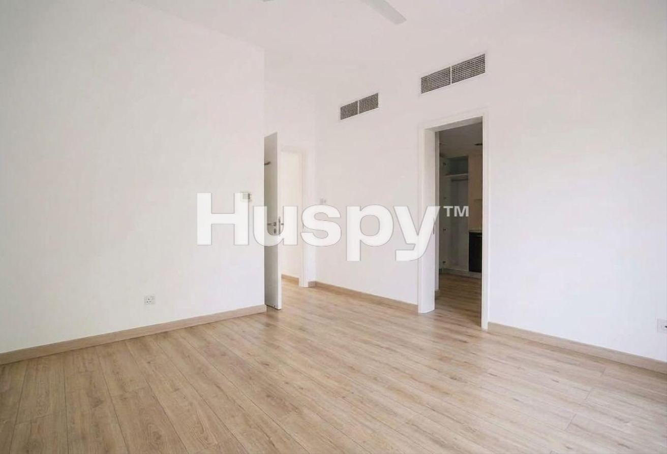 Semi Upgraded | Close to Amenities | Corner Unit photo 9