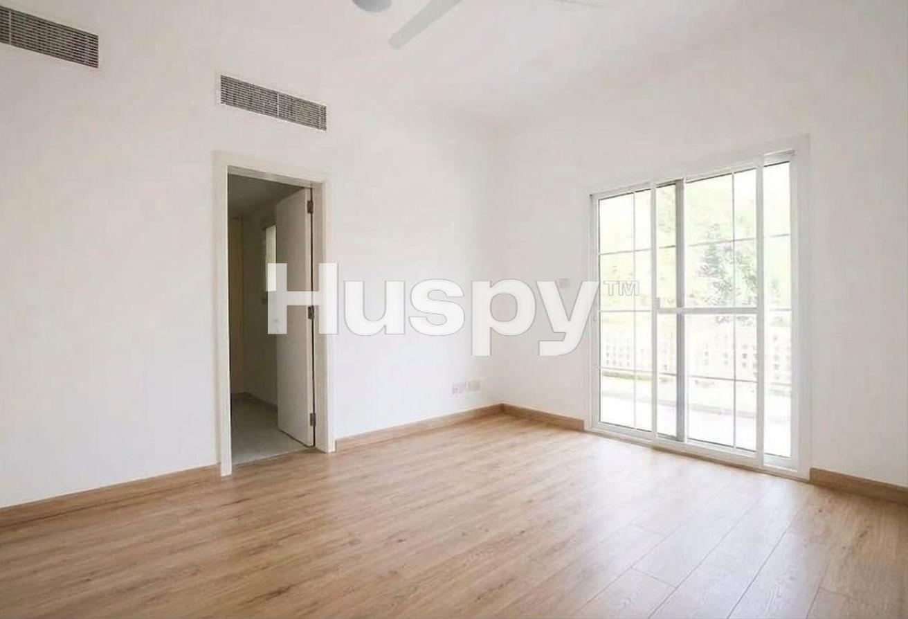 Semi Upgraded | Close to Amenities | Corner Unit photo 10