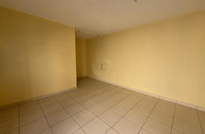 Staff Accommodation - Studio - 1 for rent in Wadi AL AIN 1 - Al Noud - Al Ain