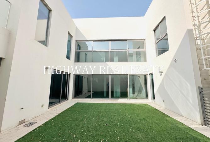 144179510 - Property Image 3
