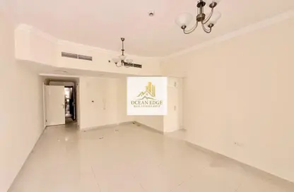 شقة - غرفة نوم - 2 حمامات للايجار في الثاني مويلح - تجارية مويلح - الشارقة