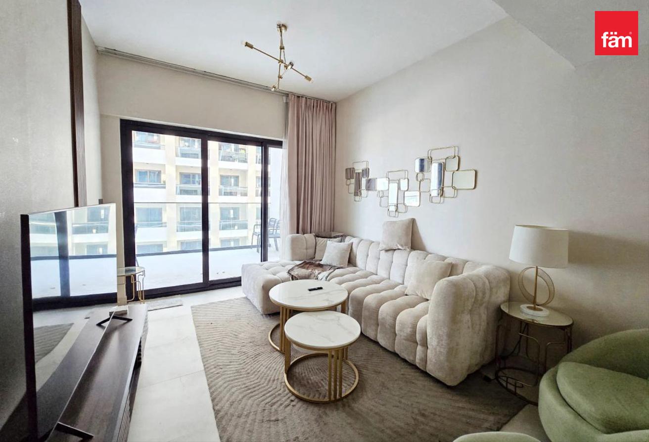Fully Furnished | Vacant | Exclusive photo 9