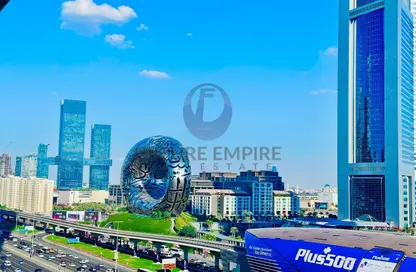 شقة - 2 غرف نوم - 2 حمامات للايجار في برج زعبيل - شارع الشيخ زايد - دبي