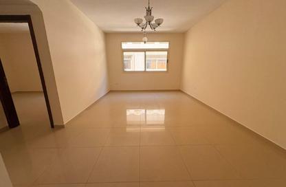 Apartment - 1 Bedroom - 1 Bathroom for rent in Muweileh Community - Muwaileh Commercial - Sharjah