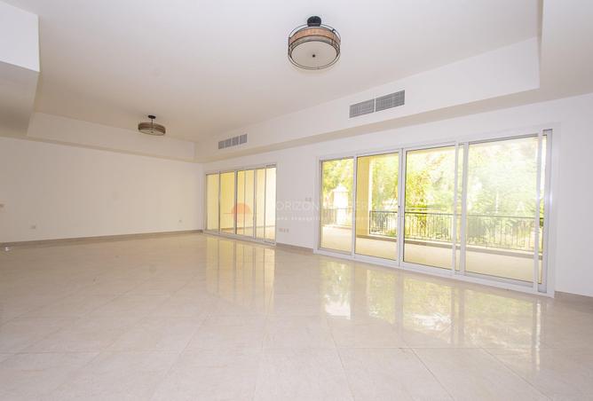 54938191 - صورة العقار 3