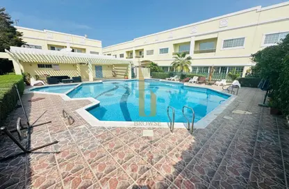 Villa - 4 Bedrooms - 4 Bathrooms for rent in Jumeirah 1 Villas - Jumeirah 1 - Jumeirah - Dubai Villa - 4 Bedrooms - 4 Bathrooms for rent in Jumeirah 1 Villas - Jumeirah 1 - Jumeirah - Dubai