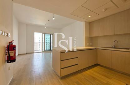 Apartment - 2 Bedrooms - 2 Bathrooms for rent in Waters Edge - Yas Island - Abu Dhabi