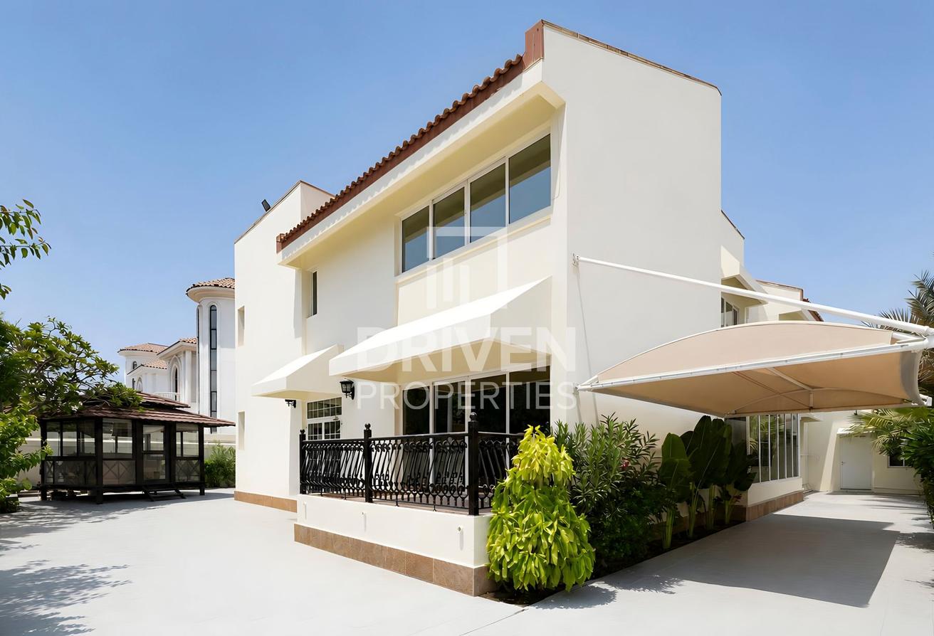 Stand Alone Villa | Large Layout | Skyline View photo 27
