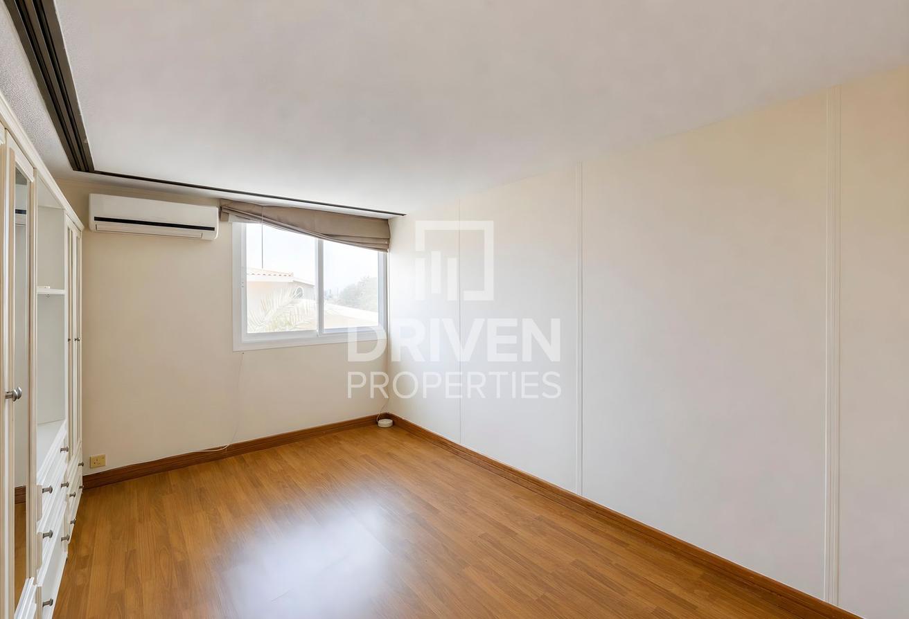 Stand Alone Villa | Large Layout | Skyline View photo 11