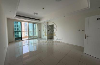 Apartment - 2 - 3 for rent in Al Khan Corniche - Al Khan - Sharjah