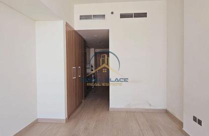 Apartment - Studio - 1 Bathroom for rent in Azizi Riviera 48 - Azizi Riviera - Meydan One - Meydan - Dubai