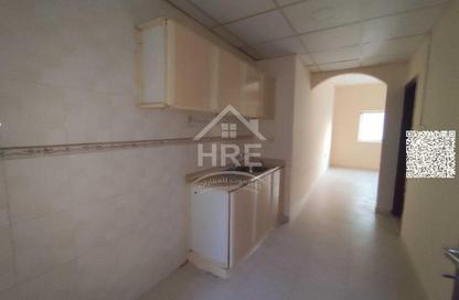 Apartment - Studio - 1 Bathroom for rent in Al Mowaihat 3 - Al Mowaihat - Ajman Apartment - Studio - 1 Bathroom for rent in Al Mowaihat 3 - Al Mowaihat - Ajman