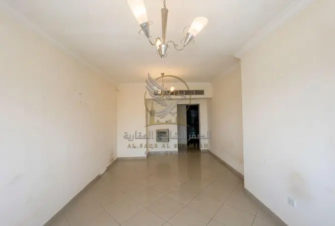 136569160 - Property Image 2