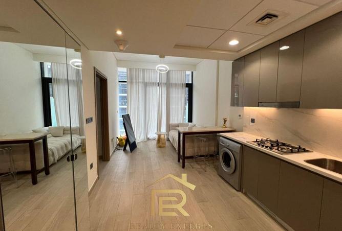 98238810 - Property Main Image