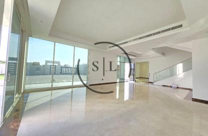 Villa - 6 Bedrooms - 7 Bathrooms for rent in Nad Al Sheba Villas - Nad Al Sheba 3 - Nad Al Sheba - Dubai Villa - 6 Bedrooms - 7 Bathrooms for rent in Nad Al Sheba Villas - Nad Al Sheba 3 - Nad Al Sheba - Dubai