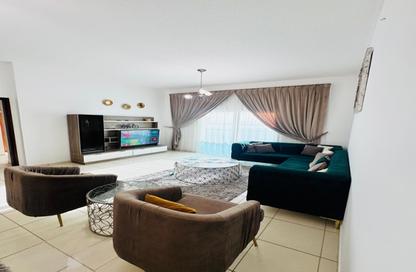 Apartment - 1 Bedroom - 2 Bathrooms for rent in Al Mamzar Tower - Al Mamzar - Sharjah - Sharjah