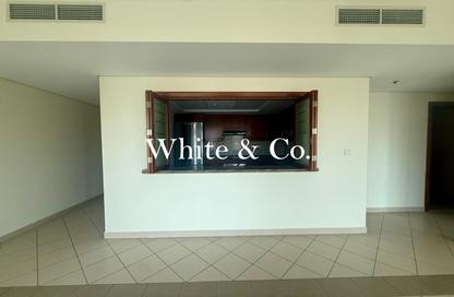 Apartment - 2 Bedrooms - 2 Bathrooms for rent in Golf Tower 1 - Golf Towers - The Views - Dubai