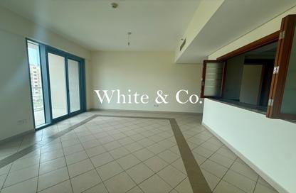 Apartment - 2 Bedrooms - 2 Bathrooms for rent in Golf Tower 1 - Golf Towers - The Views - Dubai