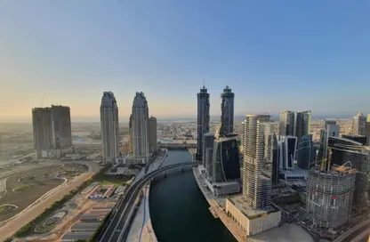 شقة - 3 غرف نوم - 5 حمامات للايجار في برج تشرشل السكني - أبراج تشرشل - الخليج التجاري - دبي