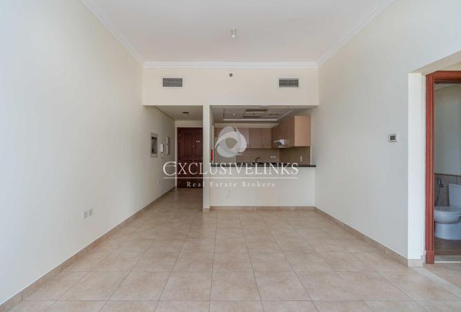 16221309 - Property Image 3