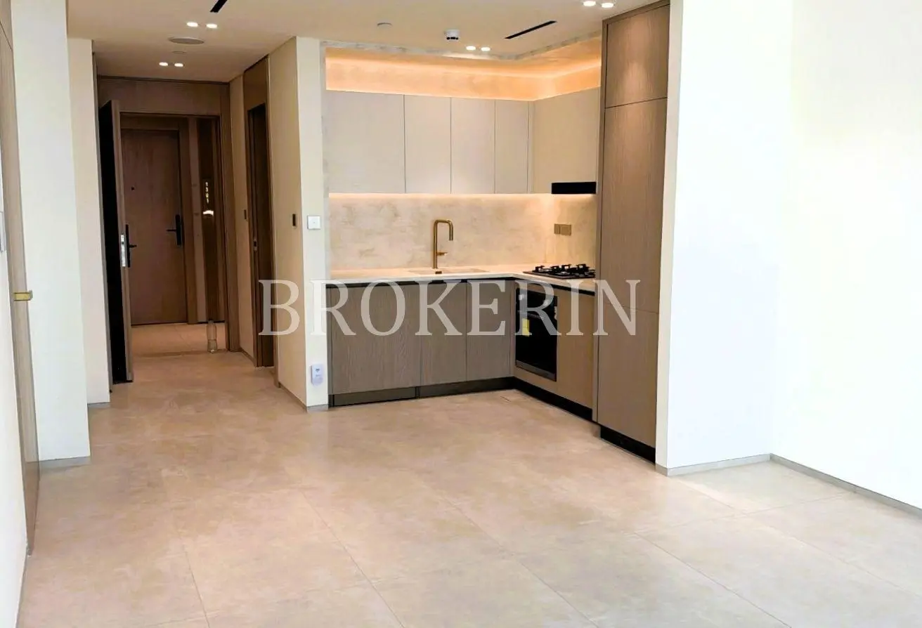 154611393 - Property Main Image