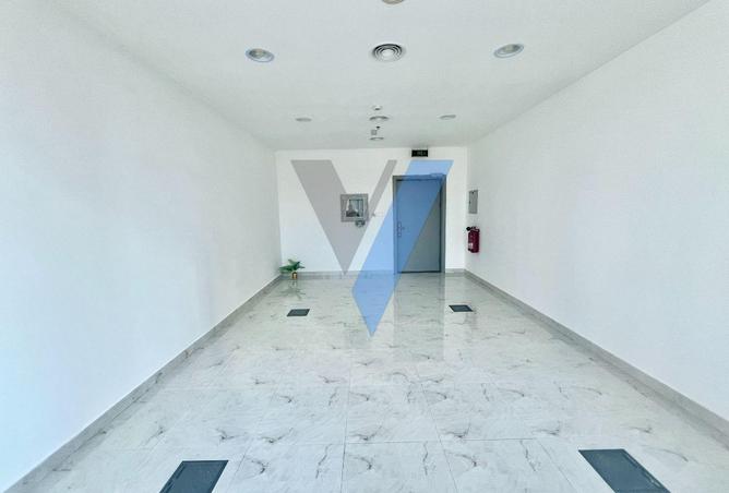 71126881 - Property Image 2