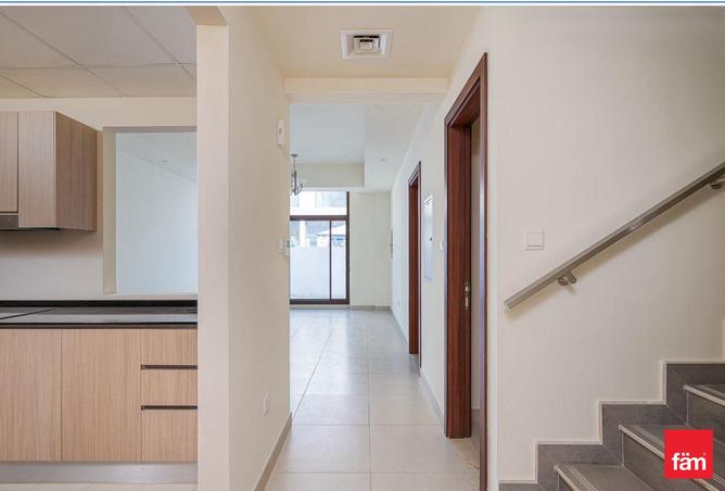 94016565 - Property Image 2
