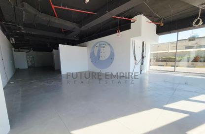 Shop - Studio - 1 Bathroom for rent in Umm Ramool - Dubai