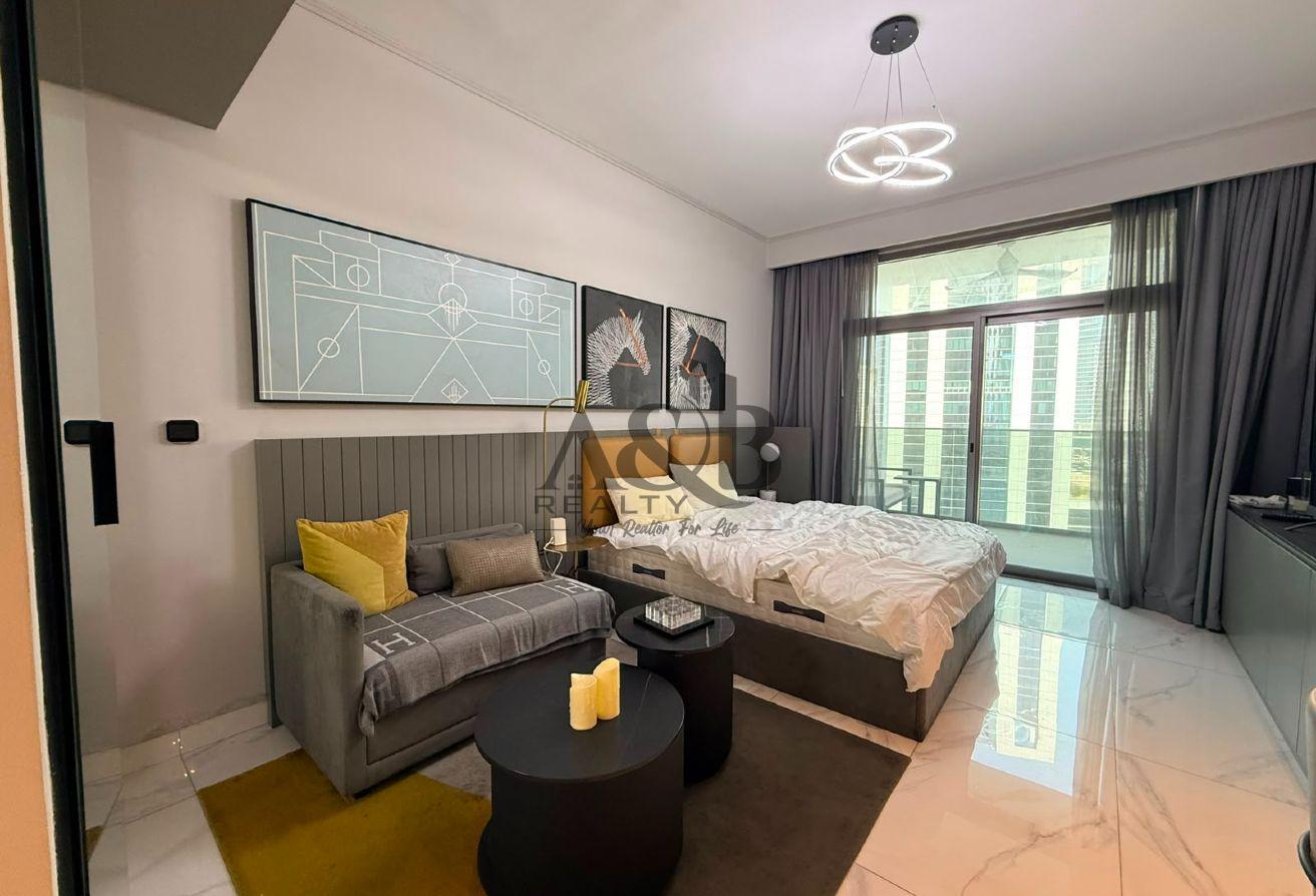 FULLY FURNISHED | POOL VIEW | MULTIPLE CHEQUES photo 3