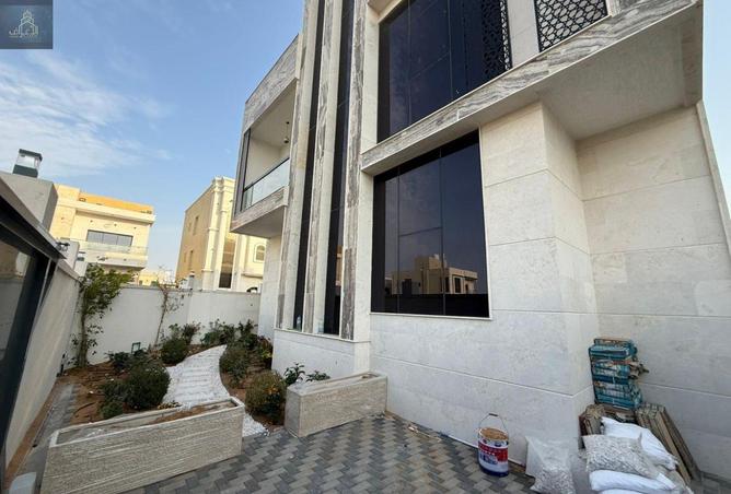 89180575 - Property Image 3
