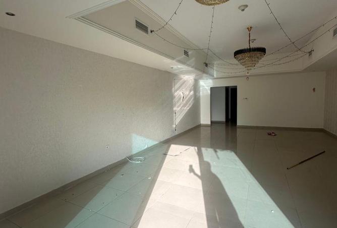 90503405 - Property Image 3