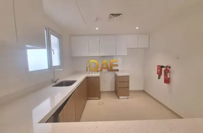 Apartment - 1 Bedroom - 1 Bathroom for rent in The Gardens Building 88 - The Gardens Buildings - The Gardens - Dubai