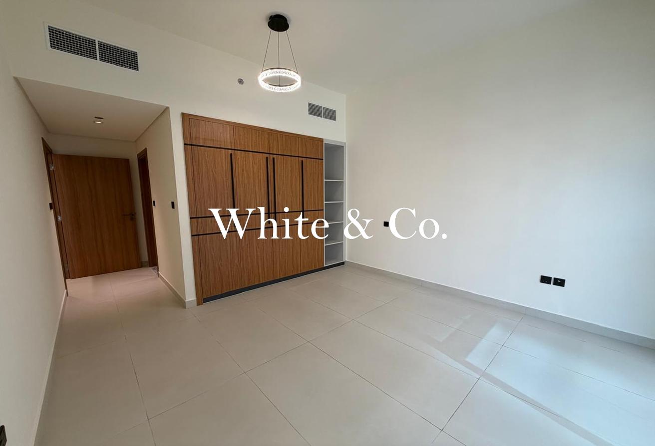 Brand New | Closed Kitchen | Appliances photo 4