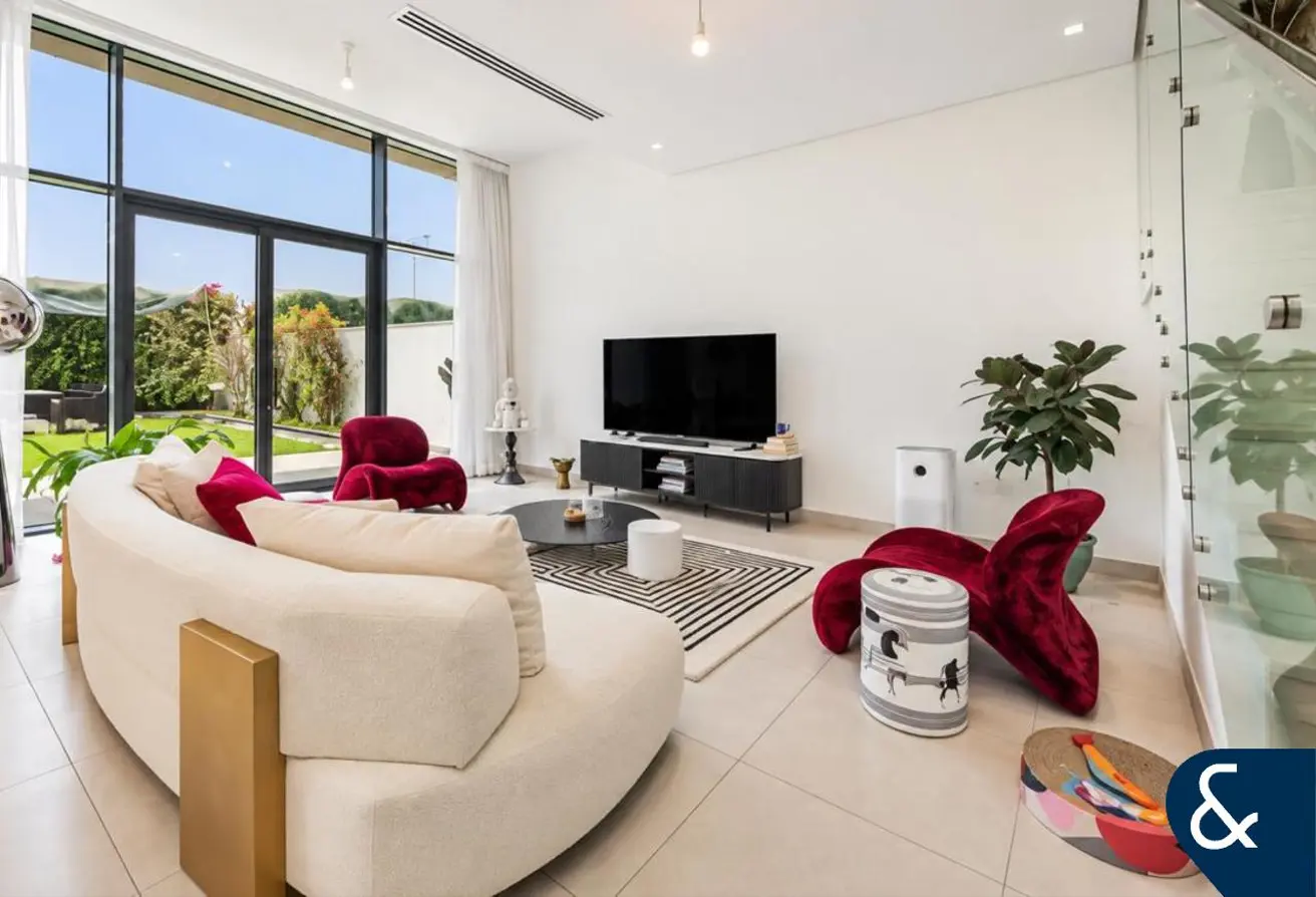 160082637 - Property Main Image