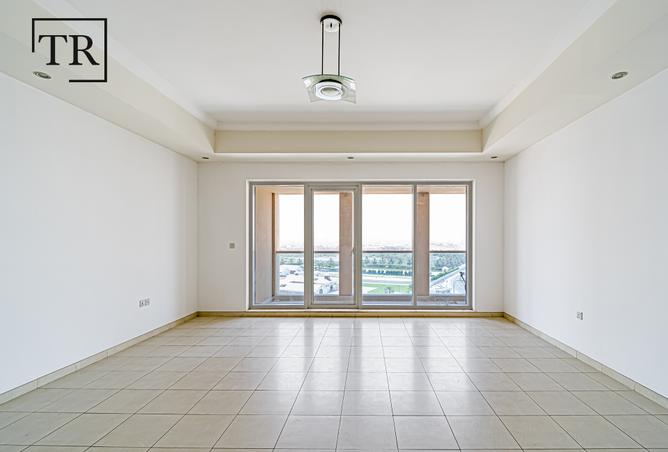 121112804 - Property Image 2