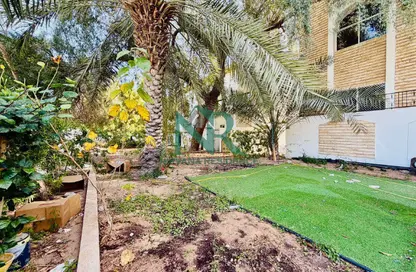 فيلا - 5 غرف نوم - 6 حمامات للايجار في البطين - أبوظبي