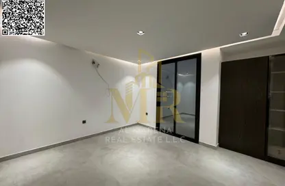 فيلا - 5 غرف نوم - 7 حمامات للبيع في الزاهية جاردنز - الزاهية - عجمان