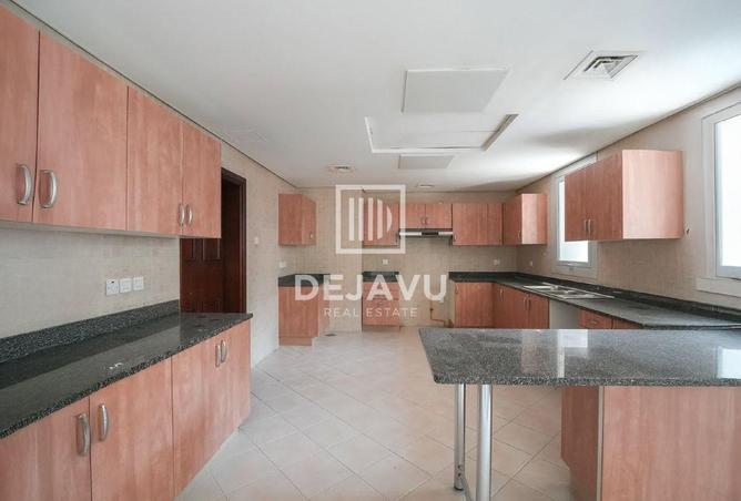 70276275 - Property Image 2