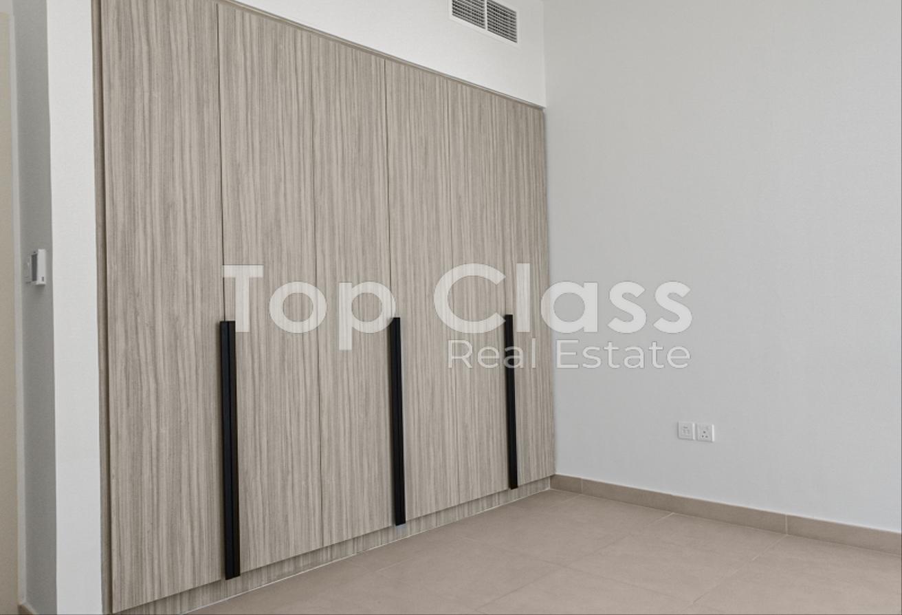Unfurnished | Luxury | Park View | Inquire Now photo 8