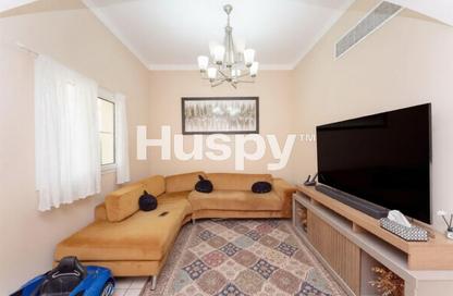 Villa - 4 Bedrooms - 3 Bathrooms for rent in Deema 1 - Deema - The Lakes - Dubai