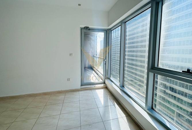 67442223 - Property Image 3